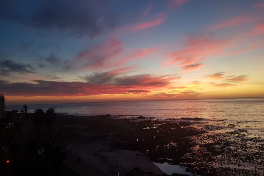 To Let 4 Bedroom Property for Rent in Sea Point Western Cape